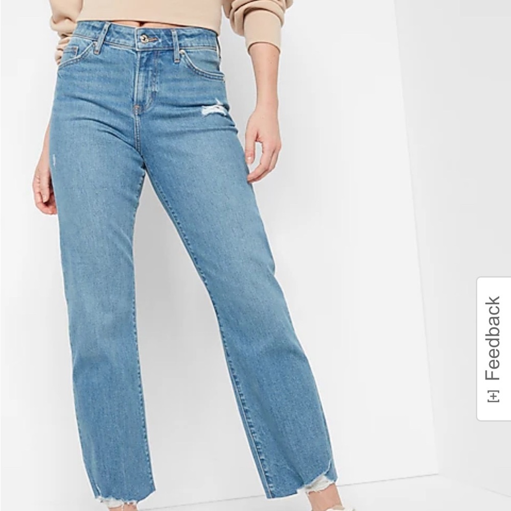 Mid Rise Medium Wash Raw Hem 90s Ankle Boot Jeans